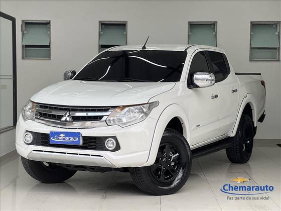 MITSUBISHI L200 TRITON 2.4 16V TURBO DIESEL SPORT HPE CD 4P 4X4 AUTOMÁTICO